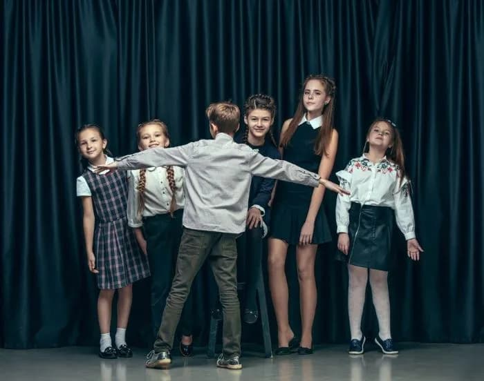 Karty pracy teatralne dla dzieci – rozwijaj ich wyobraźnię i wiedzę