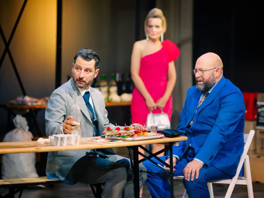 Teściowie spektakl - zaskakujące zderzenie rodzinnych światów