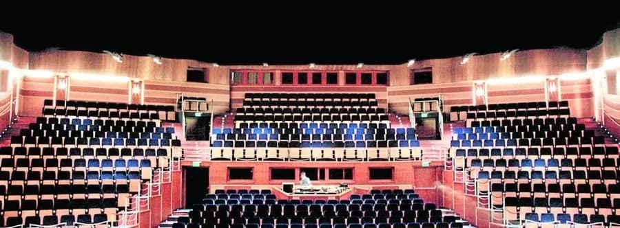 Teatr Gdynia Główna – nowa przestrzeń kulturalna w Gdyni, która zaskakuje