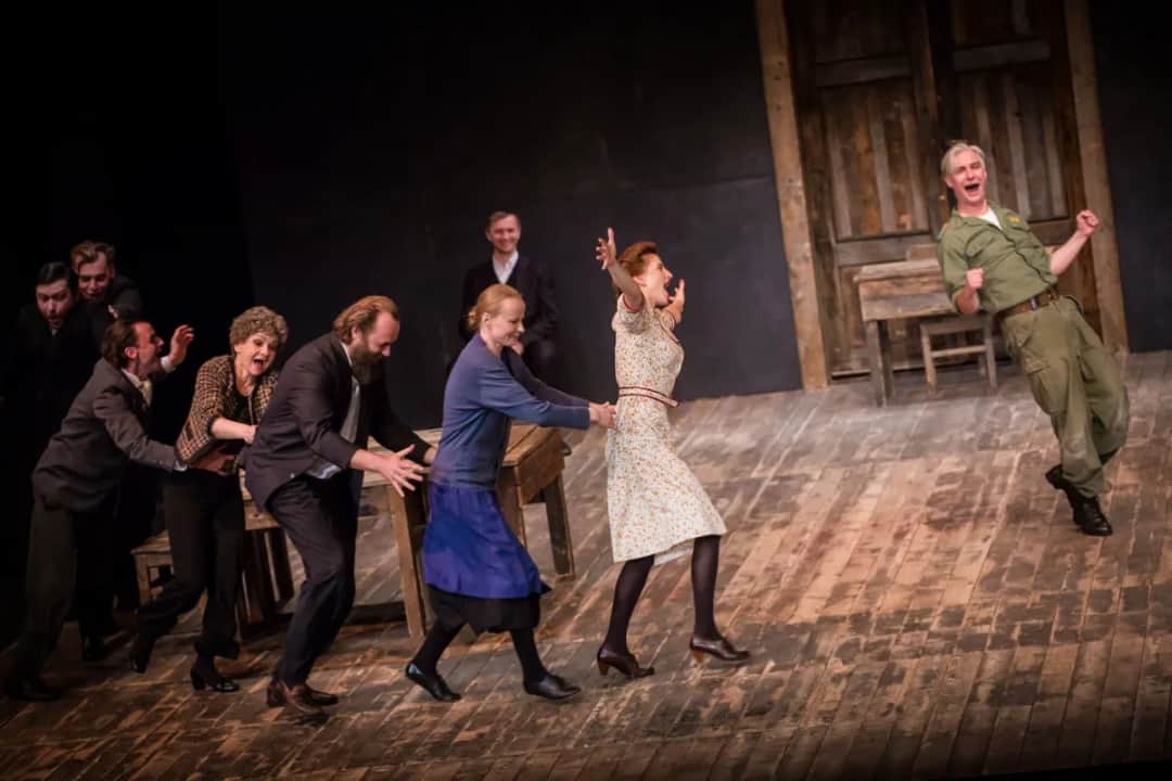 Nasza Klasa spektakl – odkryj dramatyczne wydarzenia z przeszłości