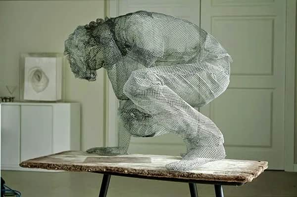 Rzeźby z drutu miedzianego: Jak tworzyć wyjątkowe projekty artystyczne