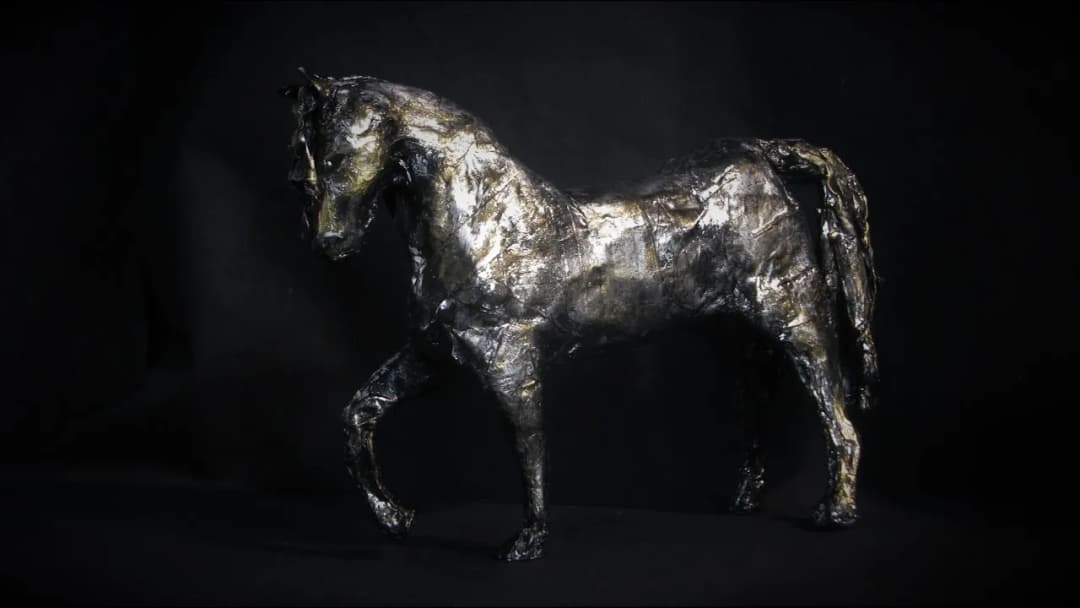 Rzeźby z masy papierowej: proste przepisy i techniki dla każdego